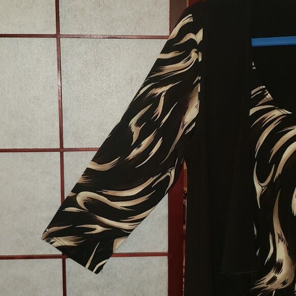 Claudia Richard Black & Tan Designer Blouse - Picture 4 of 6